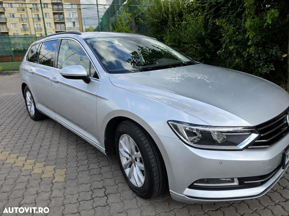 Volkswagen Passat 2.0 TDI DSG Comfortline - 1