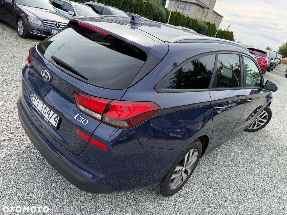 Hyundai i30 1.6 CRDI DCT Trend - 23