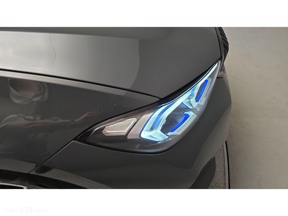 BMW Seria 3 - 26