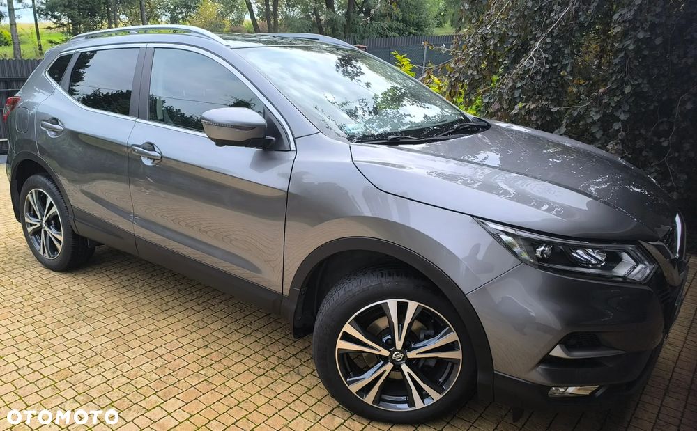 Nissan Qashqai 1.3 DIG-T N-Connecta DCT - 23