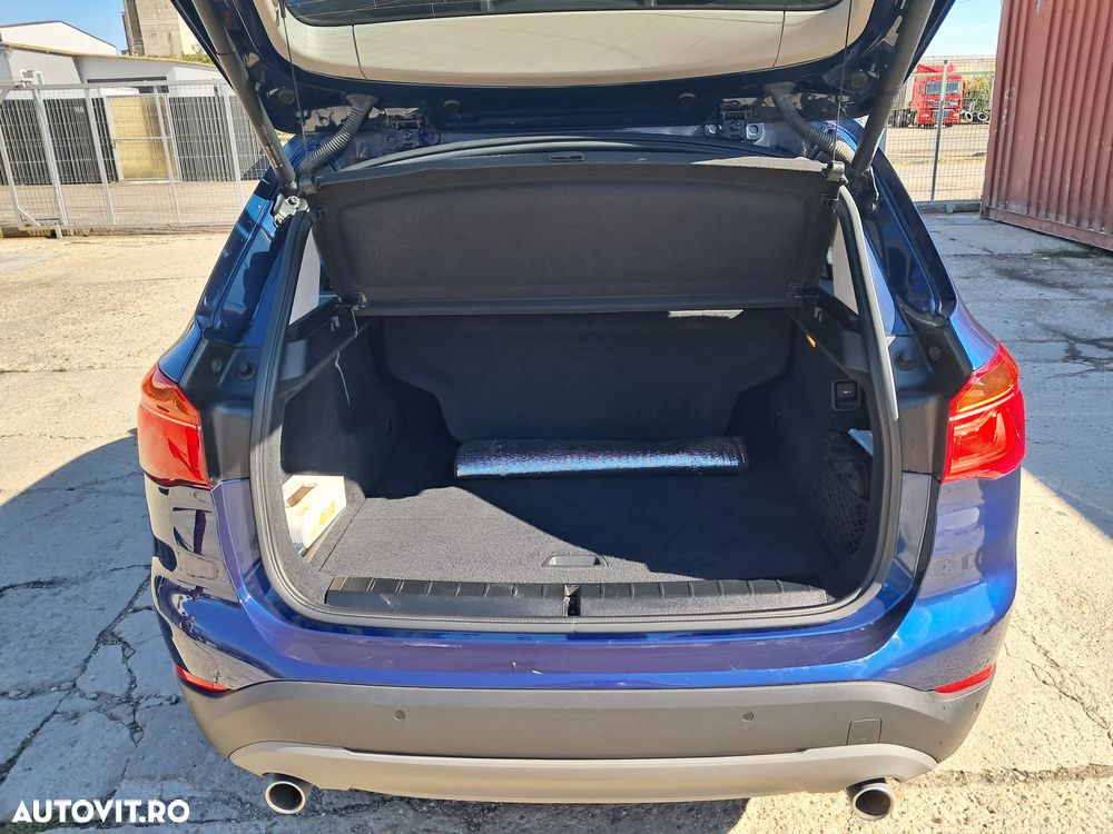 BMW X1 - 11