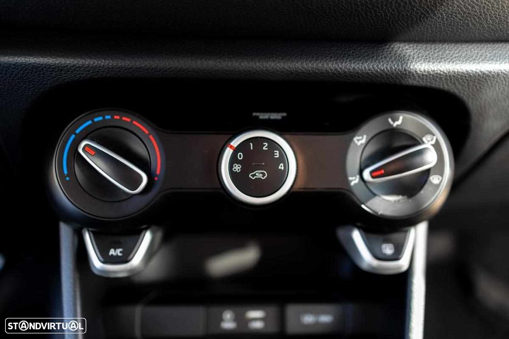 Kia Picanto 1.0 CVVT X-Line 4AT - 9