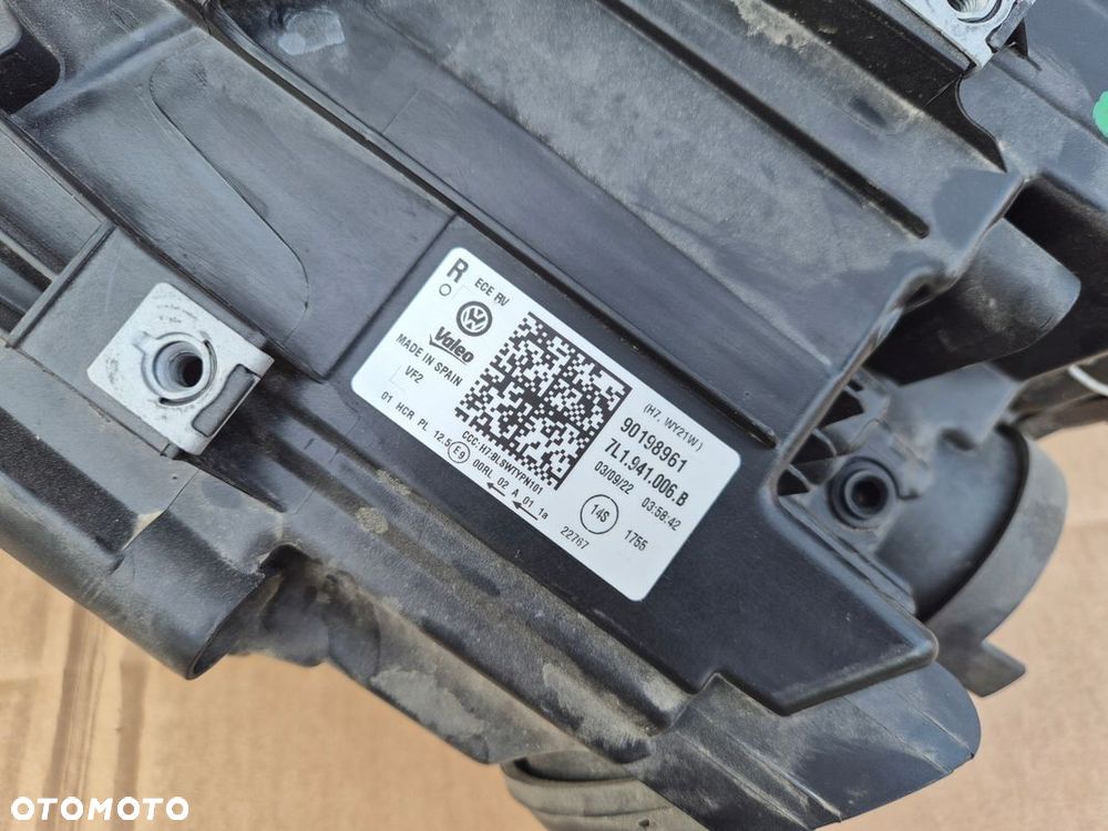 LAMPA PRZEDNIA PRAWA VW T6 T6.1 LIFT ZWYKŁA ORYGINAŁ - 10