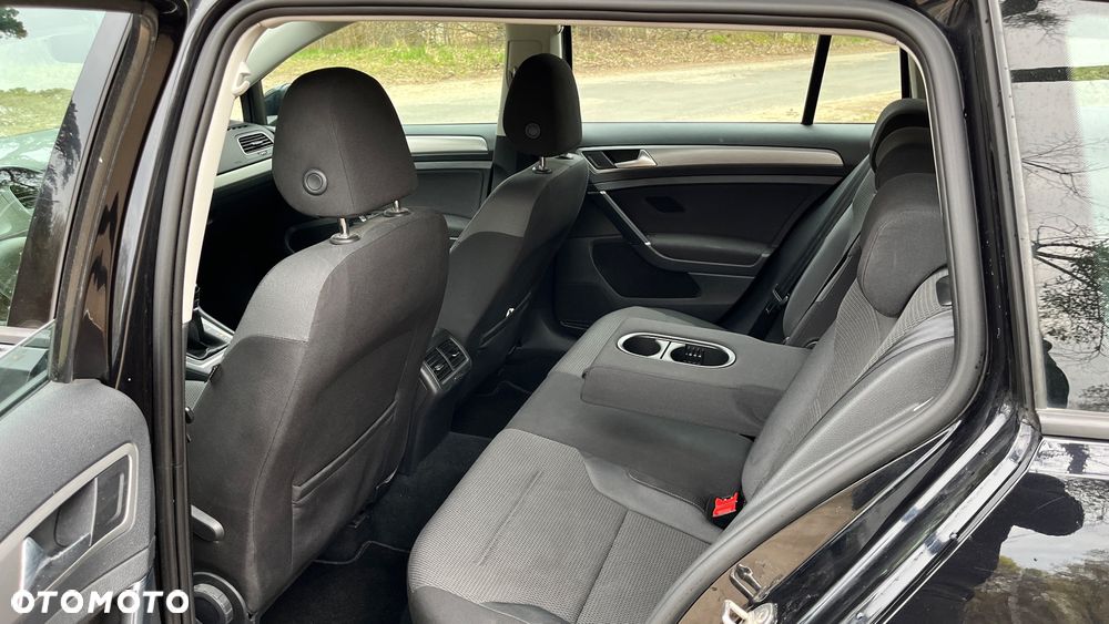 Volkswagen Golf 1.2 TSI BMT Comfortline - 10