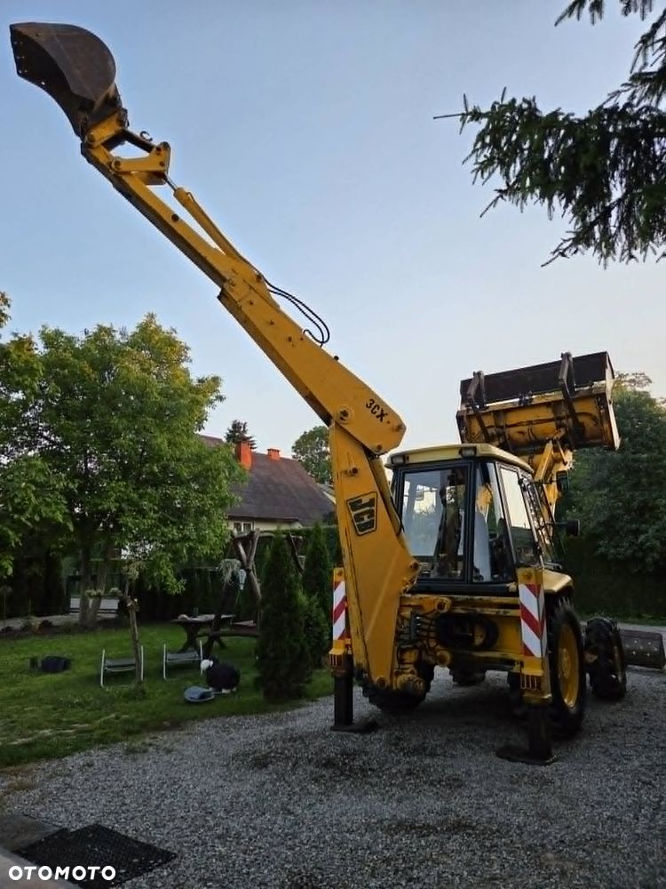 JCB 3CX - 11