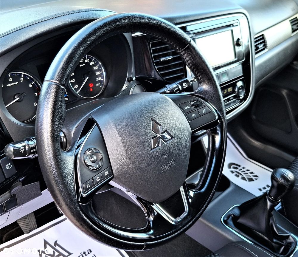 Mitsubishi Outlander 2.0 2WD Edition - 26