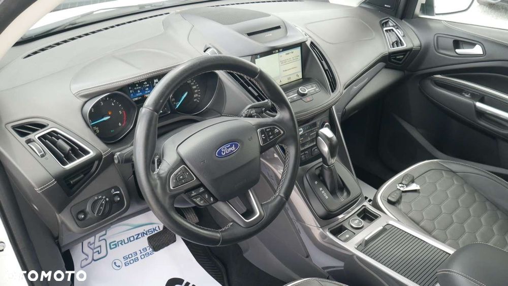 Ford Kuga - 9