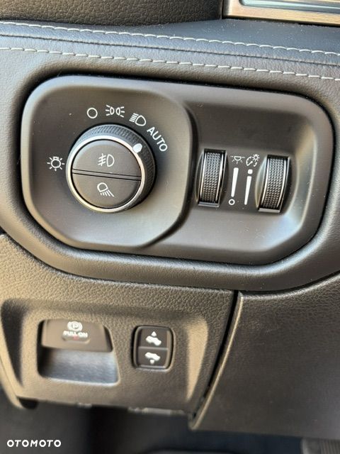 RAM 1500 - 22