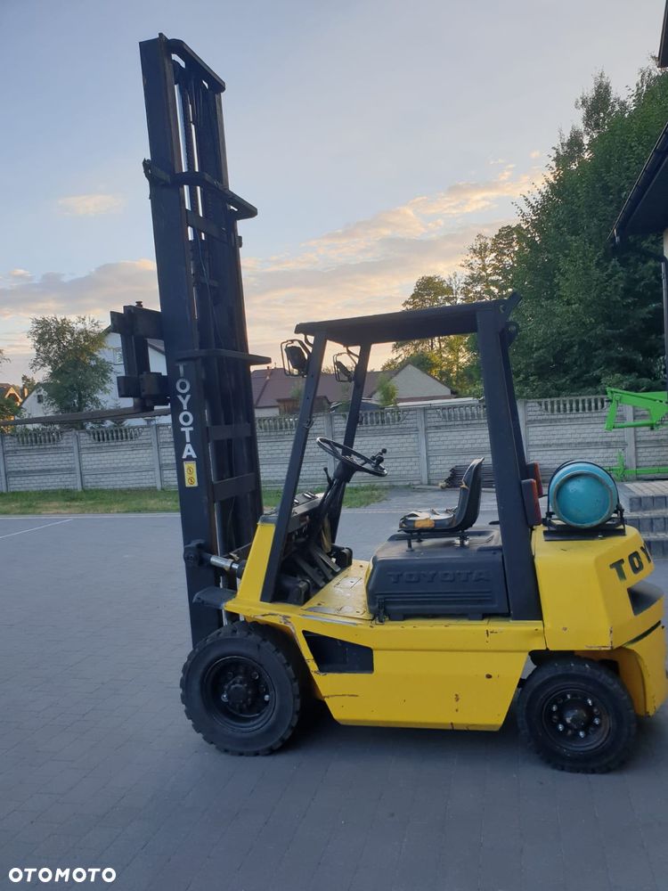 Toyota 42-3FG 20 - 10