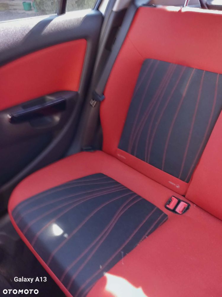 Opel Corsa 1.2 16V Sport - 4