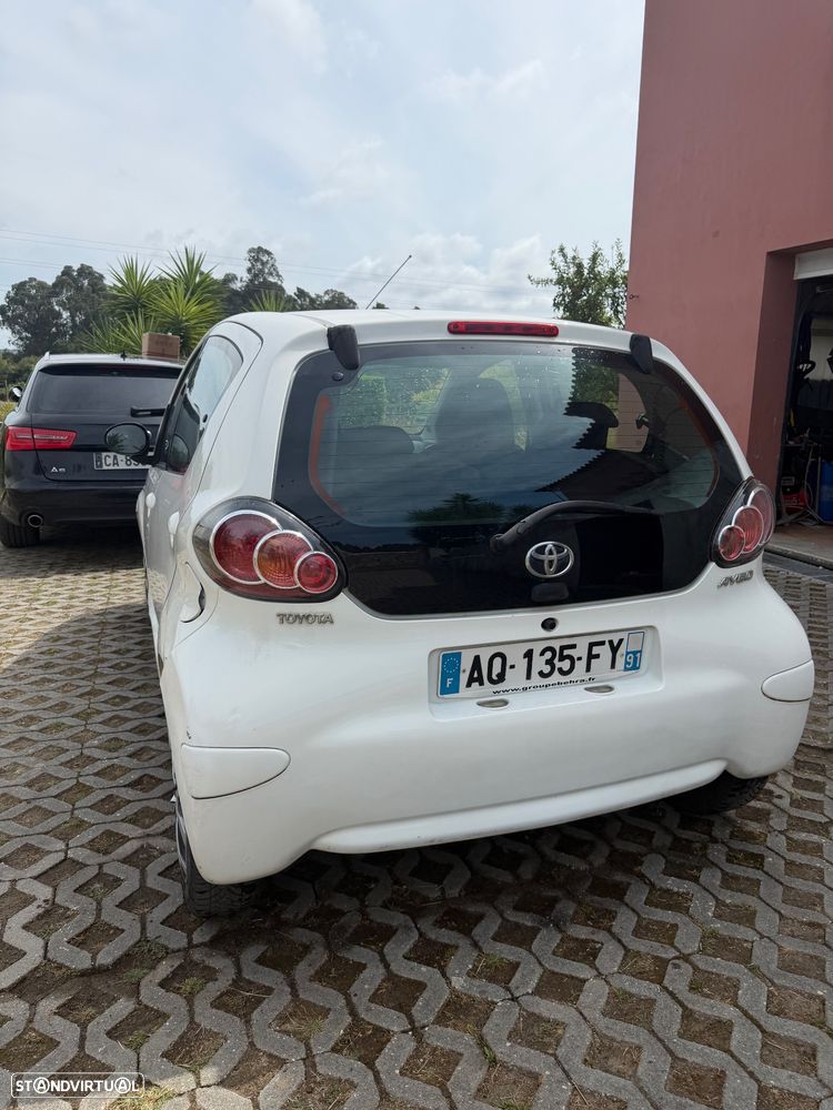 Toyota Aygo 1.0 + AC - 3
