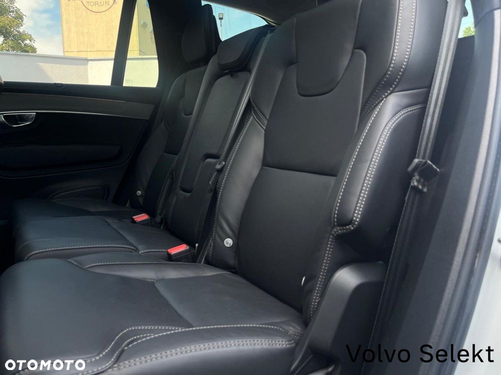 Volvo XC 90 - 17