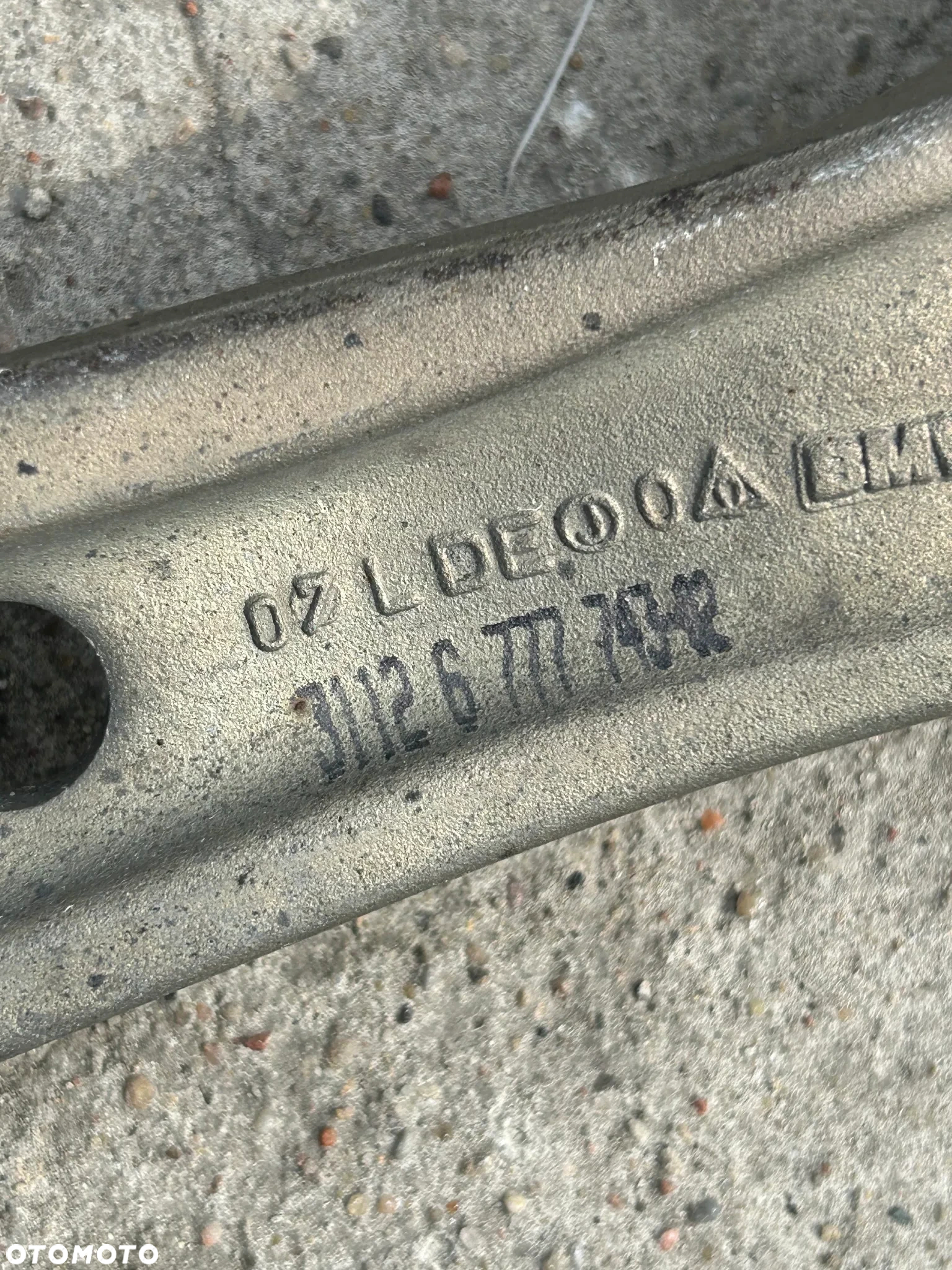 BMW F10 F11 F12 WAHACZ ZAWIESZENIE KOŁA PRZÓD LEWY 677743 - 2