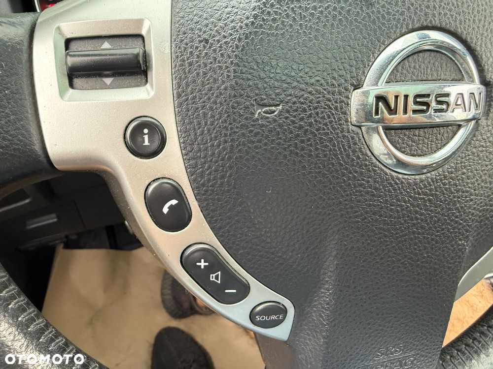 Nissan Qashqai+2 - 35