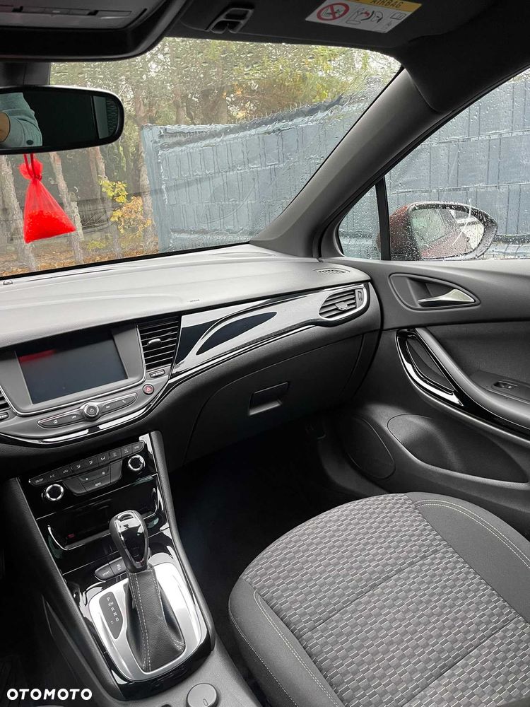 Opel Astra - 8