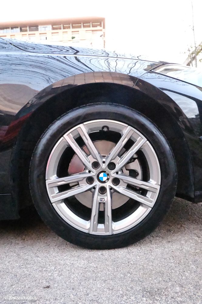 BMW 116 d Pack Desportivo M Auto - 14