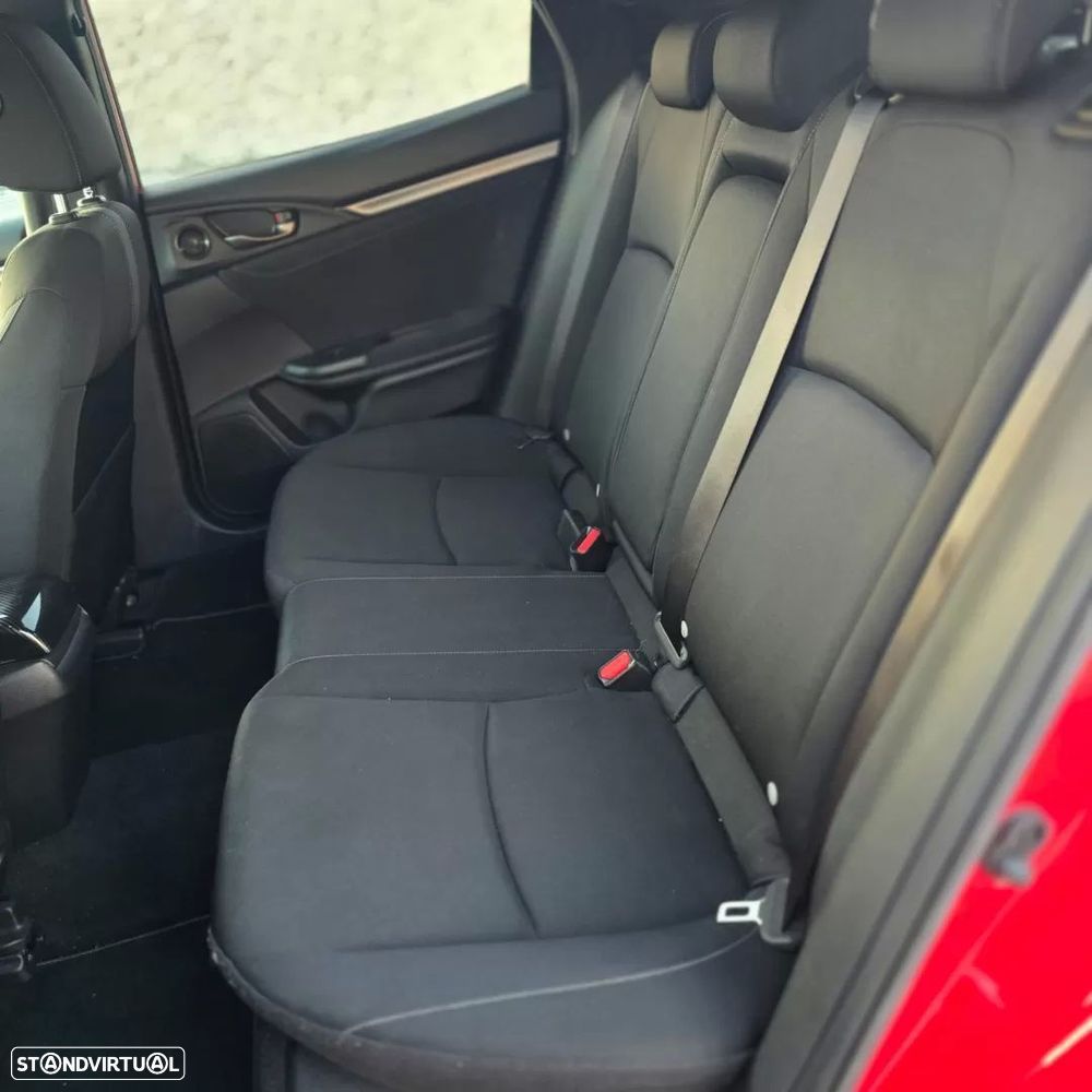 Honda Civic 1.0 i-VTEC Elegance - 21