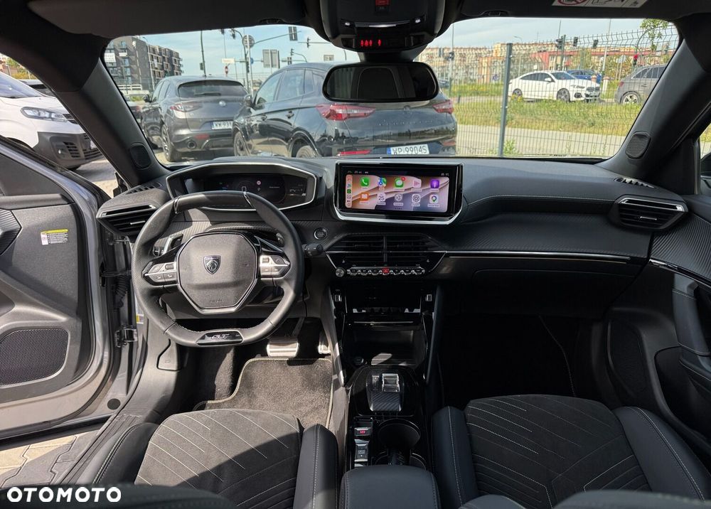 Peugeot 2008 - 14