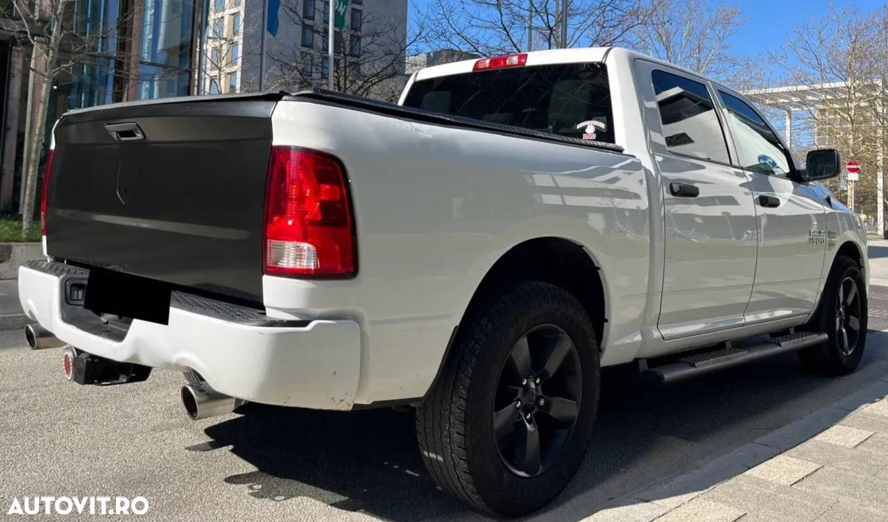 Dodge RAM - 6