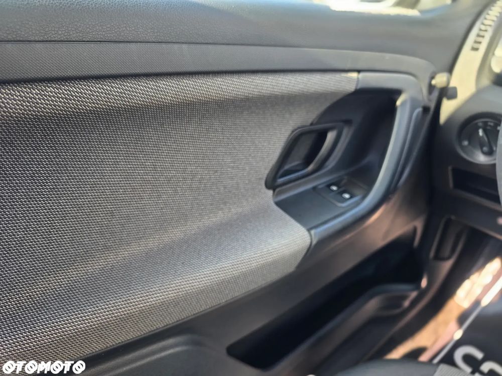 Skoda Fabia 1.2 12V Family Plus - 28