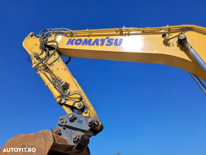 Komatsu pc240lc-11 - 12