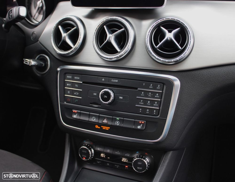 Mercedes-Benz CLA 220 d Shooting Brake AMG Line Aut. - 10