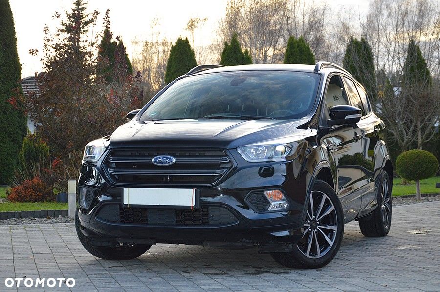 Ford Kuga 1.5 EcoBoost 2x4 Black & Silver - 5