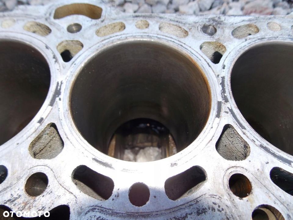 blok silnika volvo v40 s40 1,8 16V B4184S11 - 11