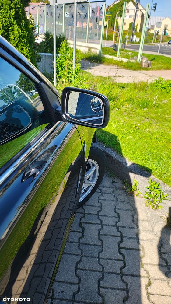 Toyota Avensis 1.8 VVT-i Sol - 13