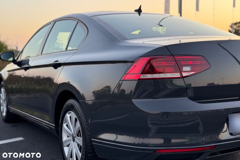 Volkswagen Passat 1.5 TSI EVO Essence DSG - 17