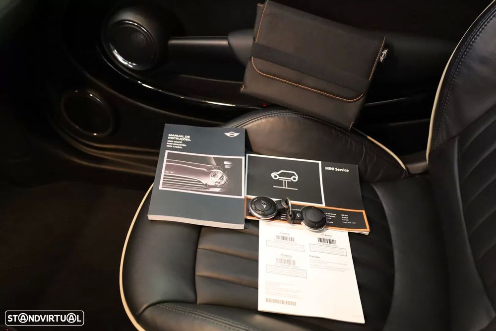 MINI Cabrio John Cooper Works Auto - 50