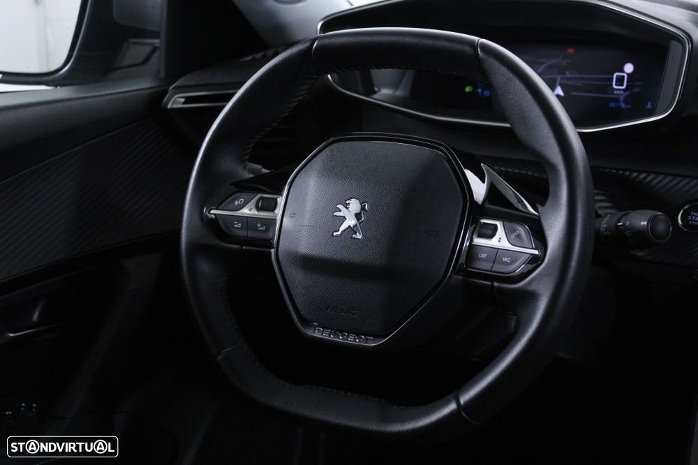 Peugeot 2008 1.2 PureTech Allure - 16