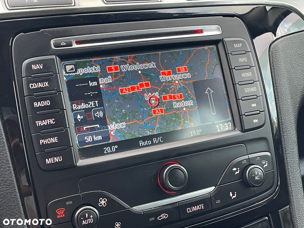 Ford S-Max 2.0 TDCi DPF Titanium - 23