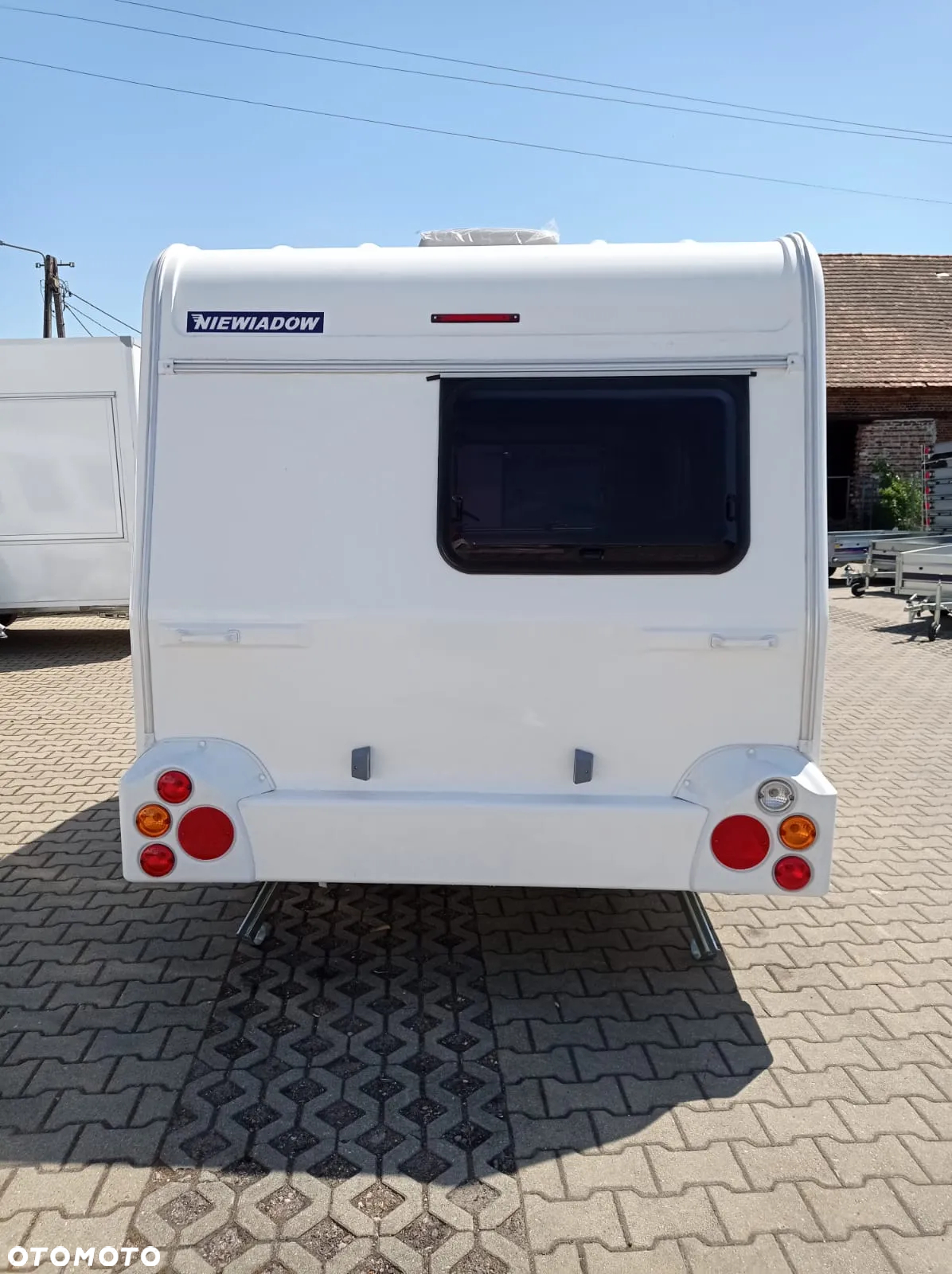 Niewiadów DOSTAWA! WYPRZEDAŻ! Przyczepa kempingowa Niewiadówka N126NT z termą elektryczną i wyposażeniem dodatkowym. DOSTĘPNA OD RĘKI! DMC 750kg, kat. B - 16