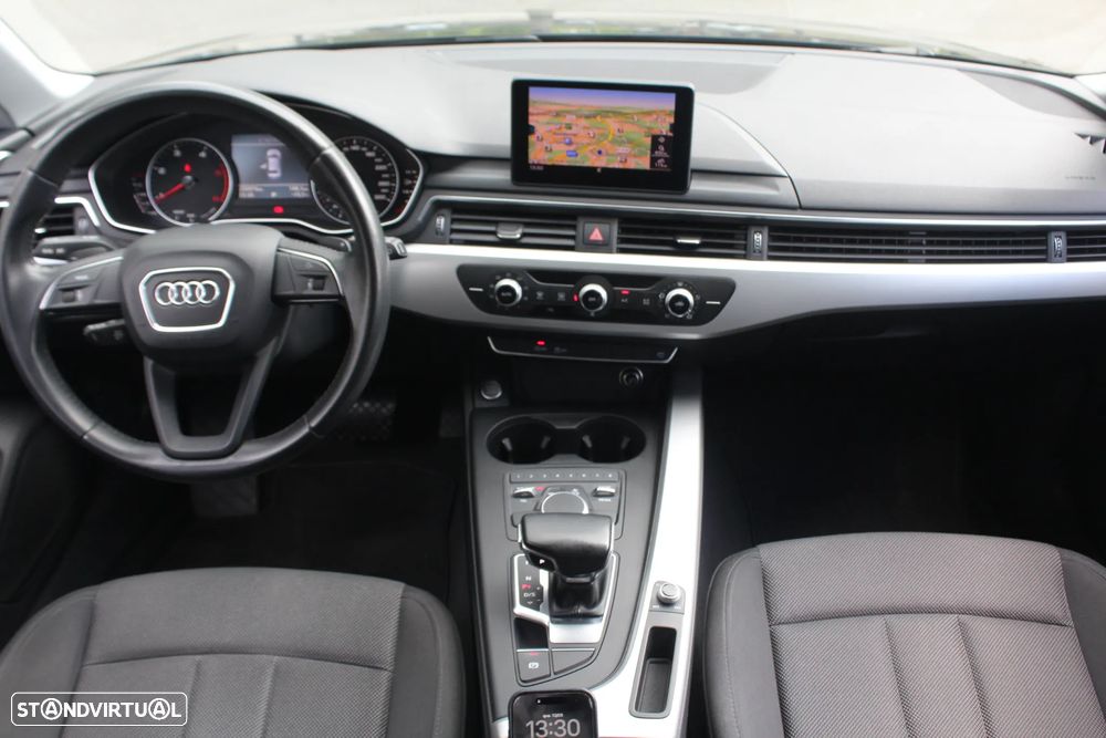 Audi A4 Avant 2.0 TDI Advance S tronic - 44