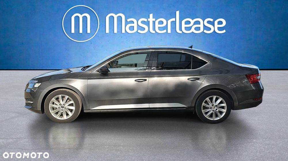 Skoda Superb 2.0 TDI SCR Ambition DSG - 8