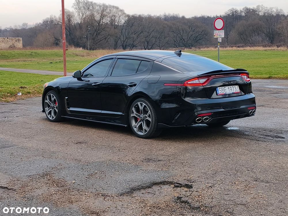 Kia Stinger 3.3 T-GDI V6 GT AWD - 8