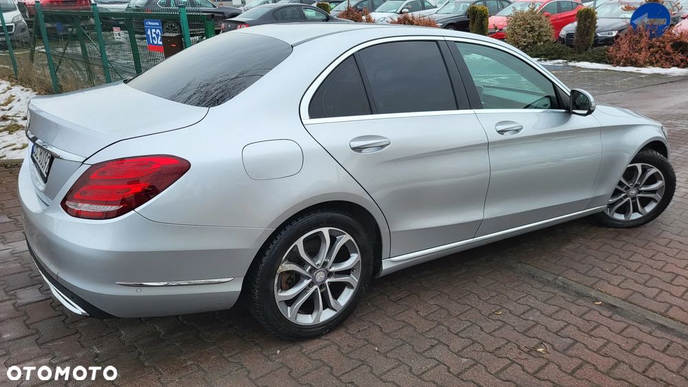 Mercedes-Benz Klasa C 180 (BlueEFFICIENCY) Avantgarde - 19