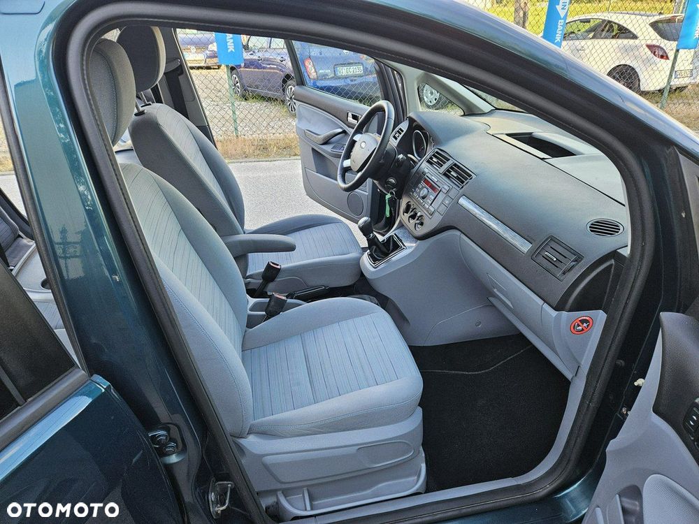 Ford C-MAX - 10