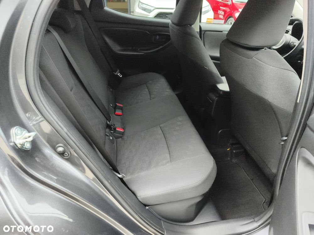 Toyota Yaris Hybrid 1.5 Style - 11