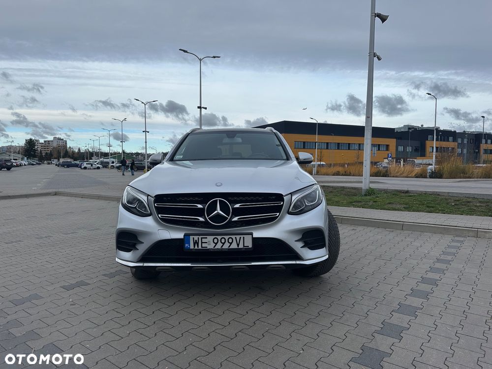 Mercedes-Benz GLC 300 4Matic 9G-TRONIC - 6