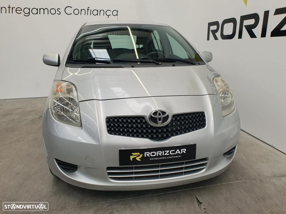 Toyota Yaris 1.4 D-4D Comfort - 3