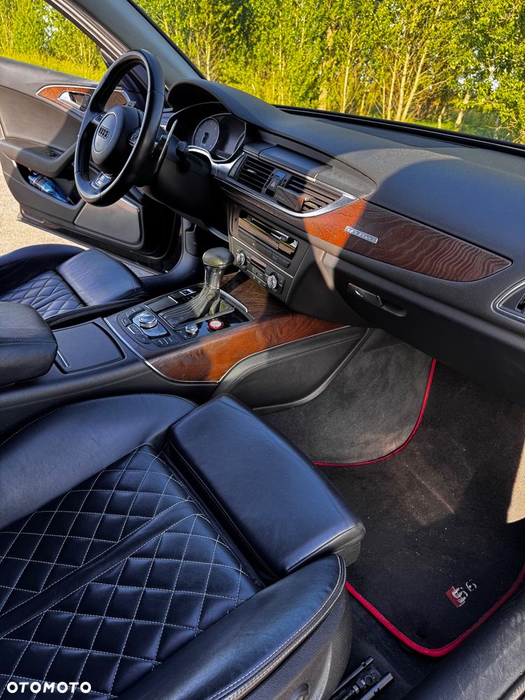 Audi S6 Limousine - 12