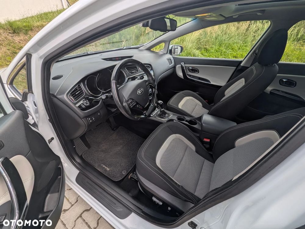 Kia Ceed 1.6 CRDi XL - 27