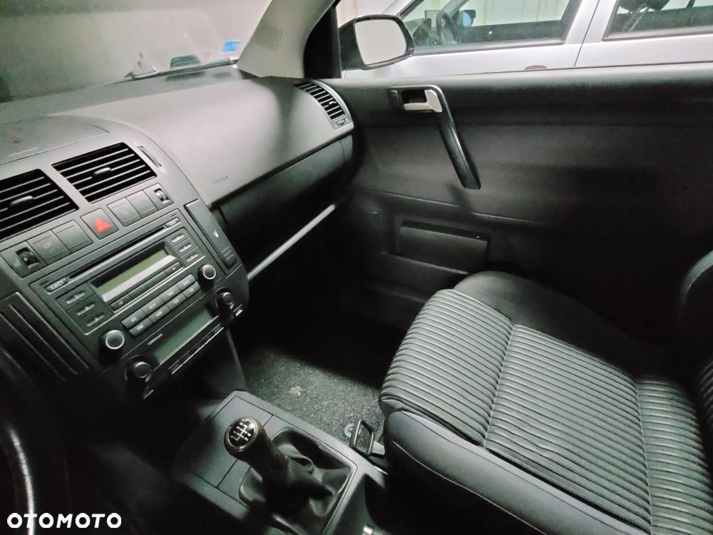 Volkswagen Polo 1.4 Sportline - 14