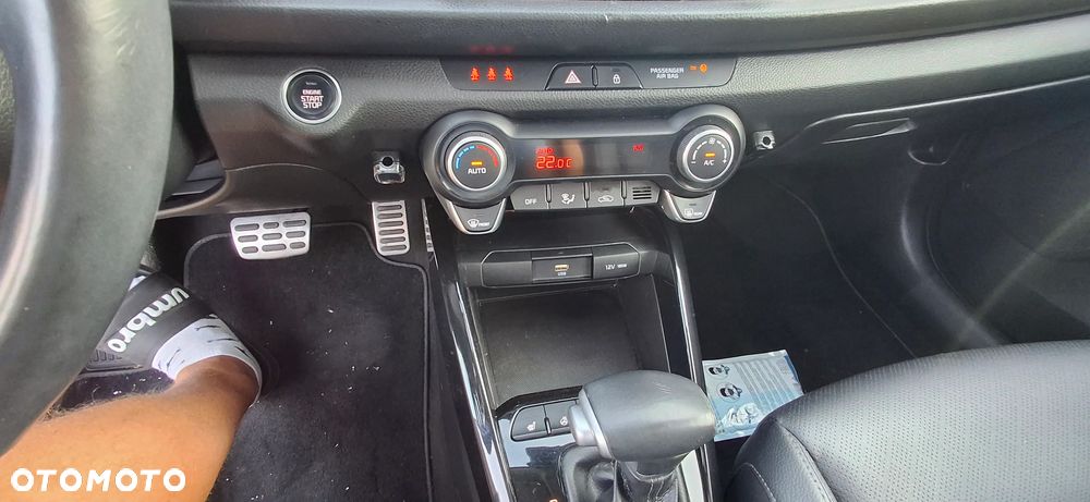 Kia Rio 1.0 T-GDI 120 Mild-Hybrid DCT7 Platinum - 19