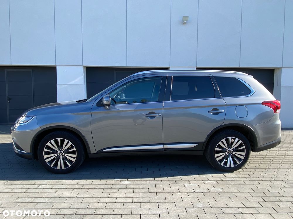 Mitsubishi Outlander 2.0 Intense + 4WD CVT - 3