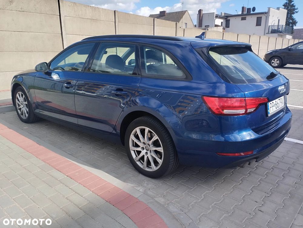 Audi A4 Avant - 33