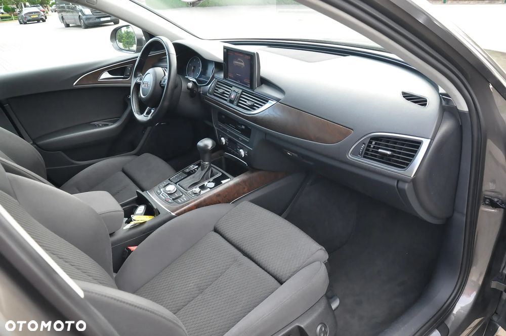 Audi A6 Avant - 28