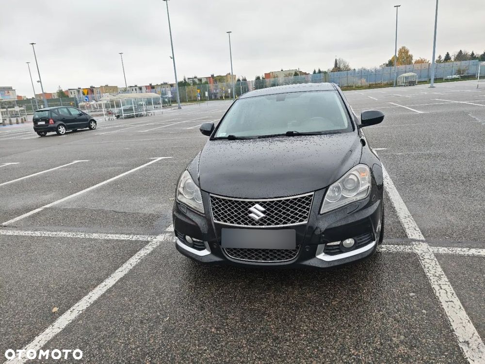 Suzuki Kizashi 2.4 Sport 4WD CVT - 17